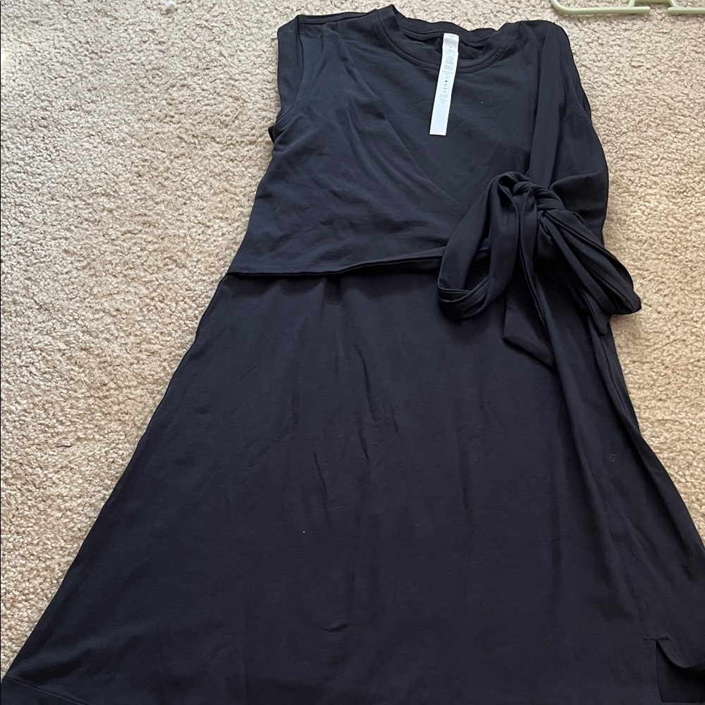 Elegant Black Sleeveless Dress